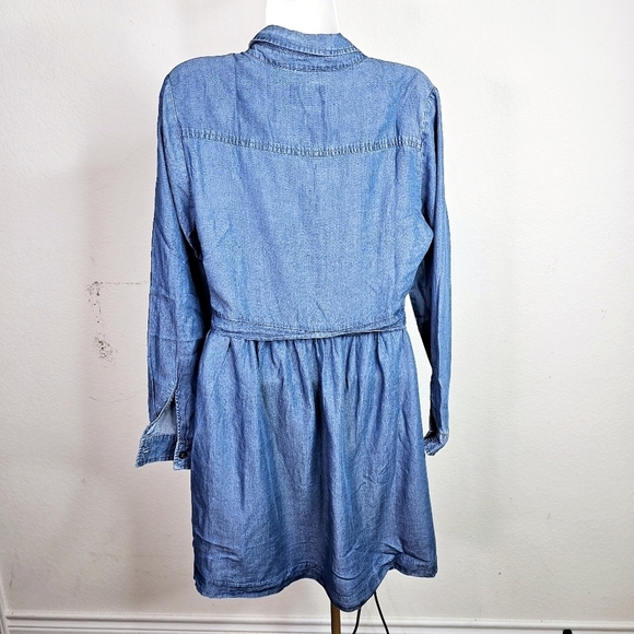 Walter Baker Blue A-line Dress with 3/4 Cuffed Sleeves and Plunge Neckline - Picture 6 of 9